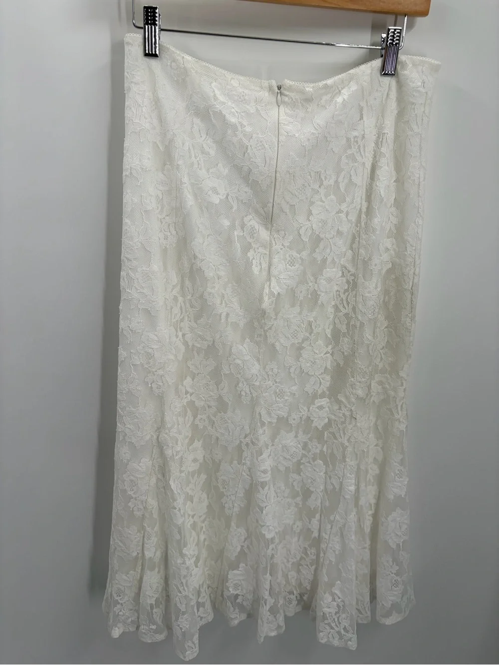 Astr‎ The Label | Off White | Lace MIDI  Skirt